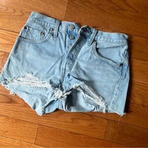 LEVIS SHORTS